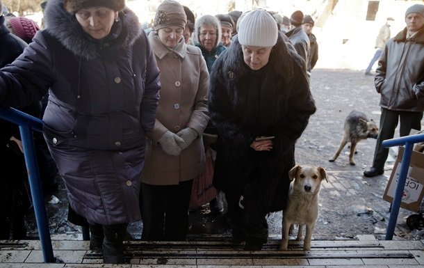 Киев обязали выплатить пенсии и пособия жителям Донбасса