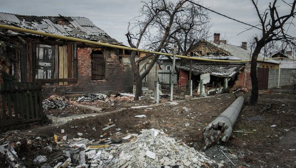 В результате обстрела Петровского района Донецка ранена женщина