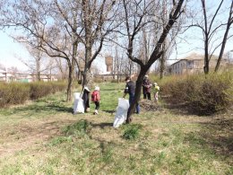 «Патриотические силы Донбасса» провели субботник в Снежном