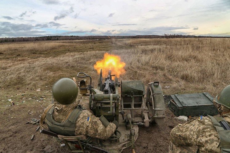 На Яворовском полигоне погиб военнослужащий, двое ранены