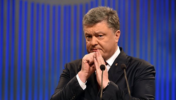 Порошенко в День Победы объяснил, кто сегодня 