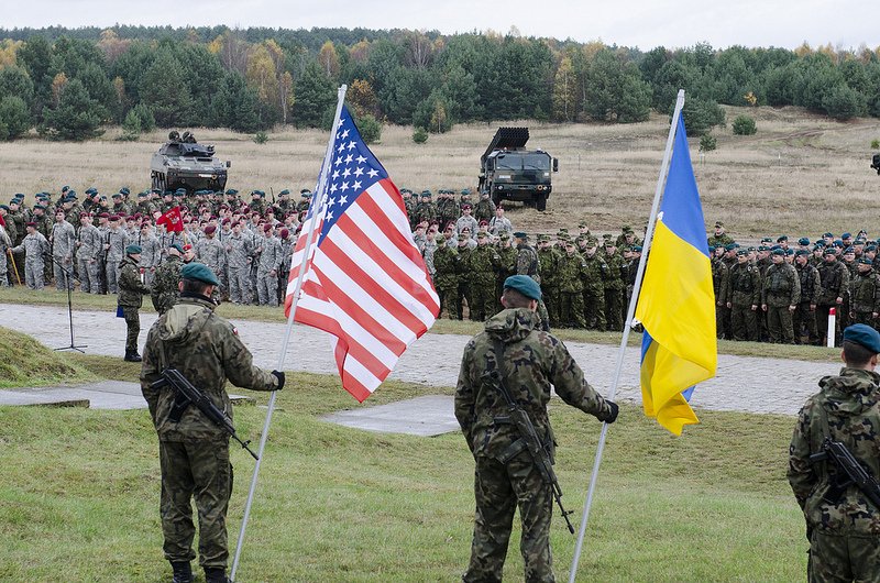 НАТО утвердило комплексный пакет помощи Украине